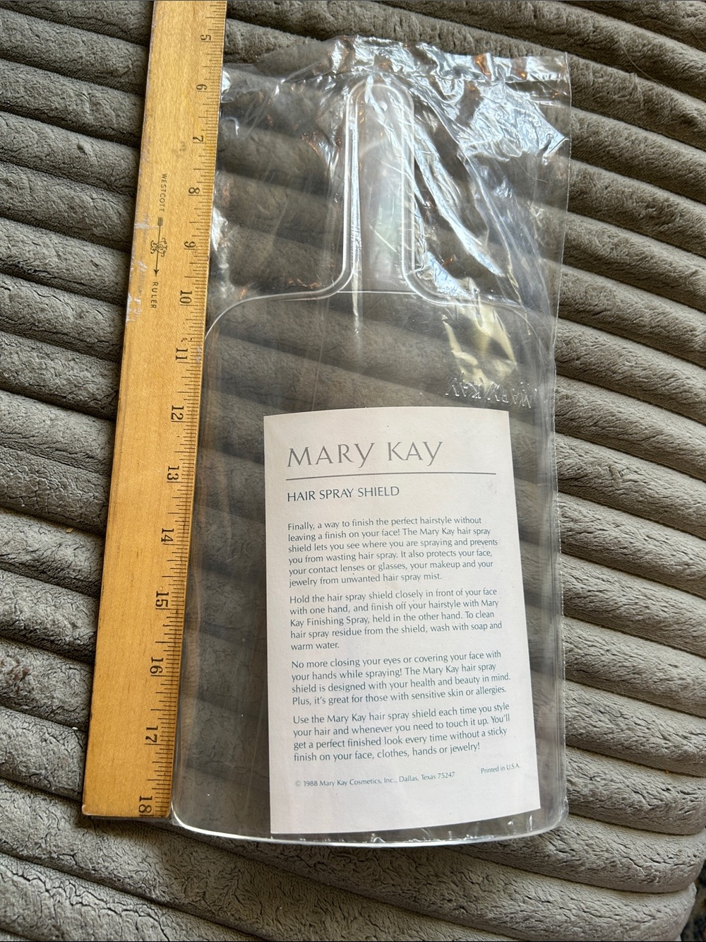 Mary Kay Hair Spray Face Shield Sealed Retired Vintage Clear Plastic NIP - Picture 7 of 10
